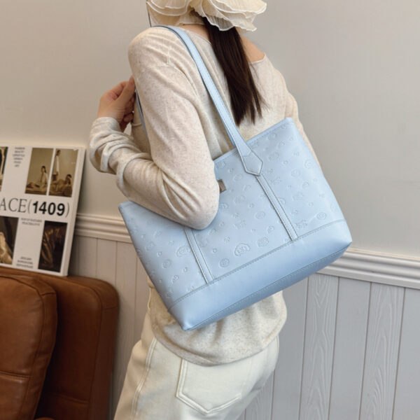 Lace Charm Tote Bag - Image 2